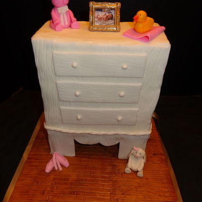 Caramel Cake With Italian Buttercream Frosting With Fondant 8 Inches High