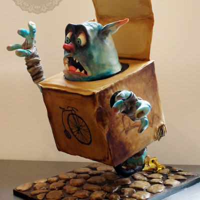 Boxtroll Extreme Armature Cake