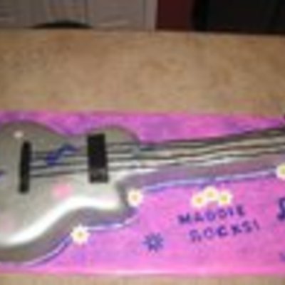 Electric Guitar Cake