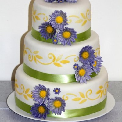 Simple Daisy Wedding