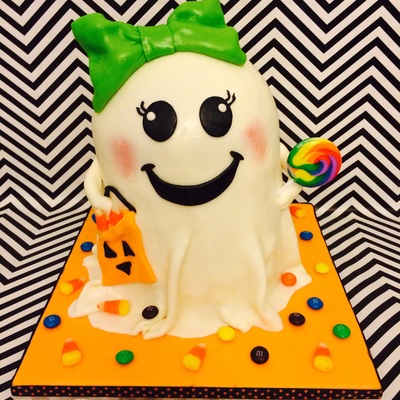 3G Girl Ghost Cake