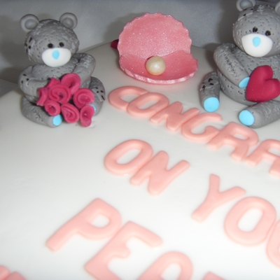 Me To You Bears Pearl Wedding Anniversary Cake
