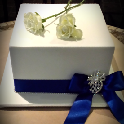 My Gorgeous Sister Bek Married Her Man Matt Last Friday A Simple Cake That Reflected Her Dress And An Intimate Reception The Roses Were Fr...