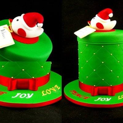 Family Christmas Cake For 2012 6 Double Barrel White Choc Mud Which Was Coloured And Layer Red And Green