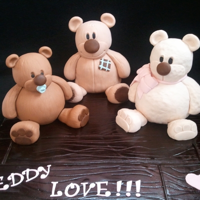 3D Teddy Bear Cakes