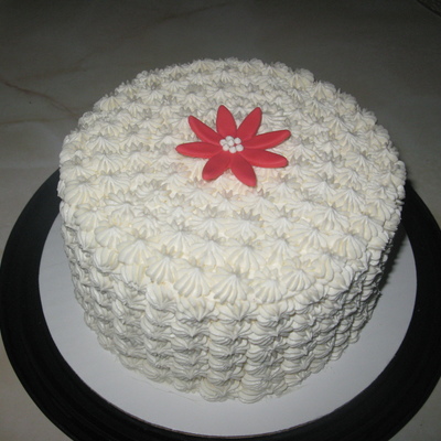 Star Tip Chocolate Cake With Buttercream Icing And Fondant Accent