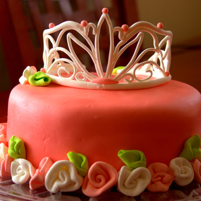 Gumpaste Crown Made From One Of My Crown Templatesadapted Slightly For More Support