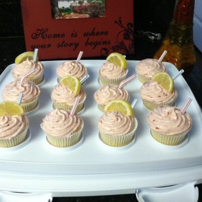 Strawberry Lemonade Cupcakes