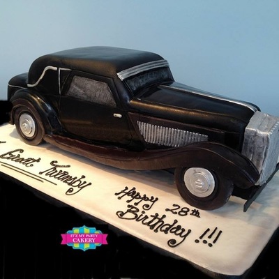 Sculpted Black/silver Rolls Royce