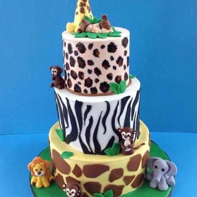Safari Theme Baby Showers Cake All Characters Were Created Using Fondant With A Little Bit Of Tylose