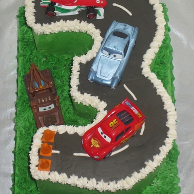 Race Track Cake