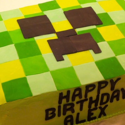 Minecraft Cake