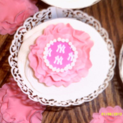 Ny Yankee Cupcake Toppers 059Jpg
