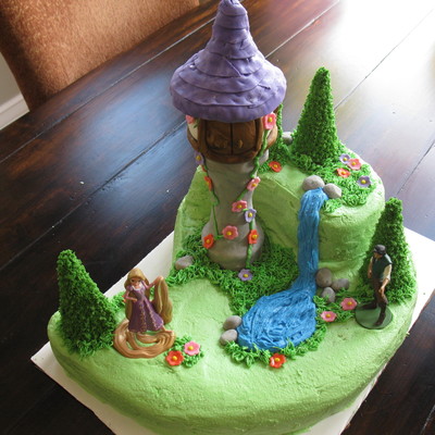 Tangled Cake