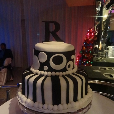 Black & White Party Cake