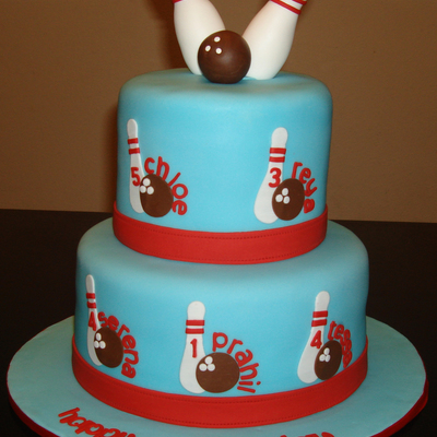 Bowling Cake Decorating Photos