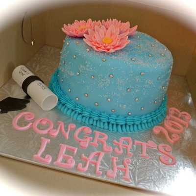 Graduation Cake For Leah Design Inspiration Came From Her Graduation Dress Thanks For Looking