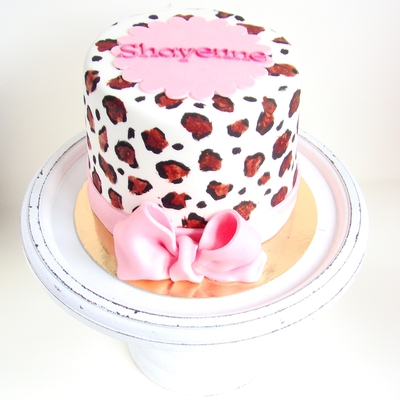 Little Leopard Cake