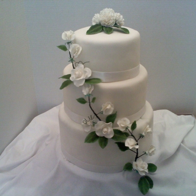 Sweetpea, Carnation, Rose Cake