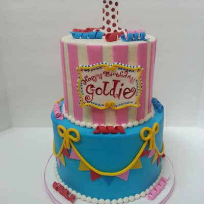 1St Birthday Girlie Carnival Cake