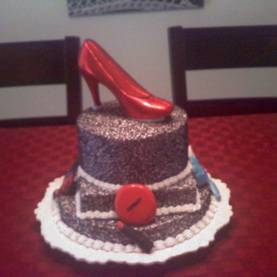 3 Tiered Ruby Red Shoe Cake