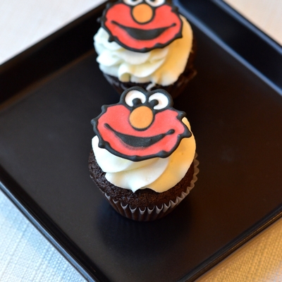 Elmo Cupcakes