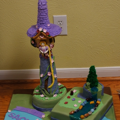 Tangled Birthday Cake
