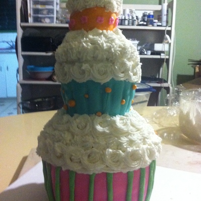 Tiered Cupcake Birthday Cake