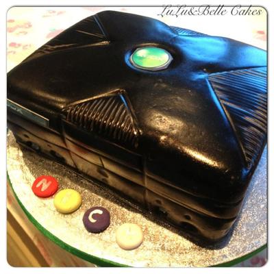 Old Style X Box Cake Using Airbrush