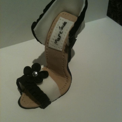Shoe