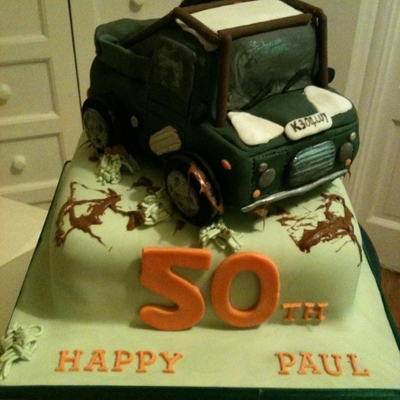 Land Rover Cake