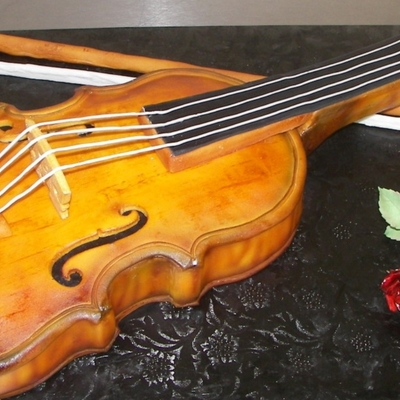 Violin Cake