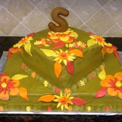 Baby Shower Letter Cake