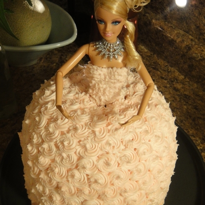 Barbie Cake