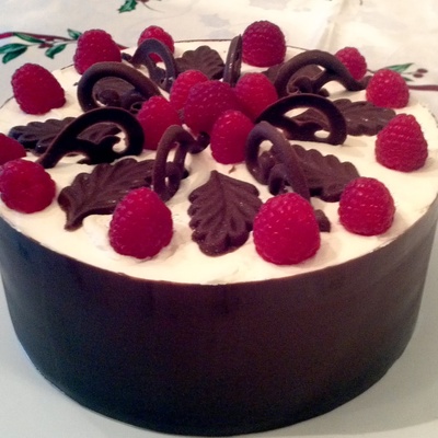 Chocolate Raspberry Cake