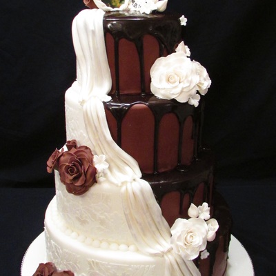 Chocolate And Vanilla Wedding Cake