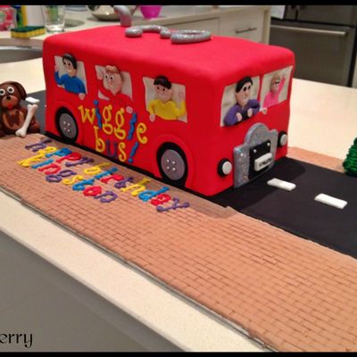 What To Do When Your Nephew Wants A Bus Cake Combined With The Wigglesa Wiggle Bus Cake