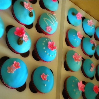 Cherry Blossom Cupcakes