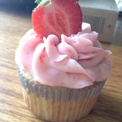 Organic Vanilla Cupcake