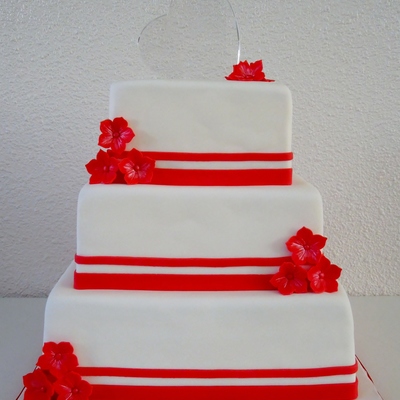 White & Red Wedding Cake