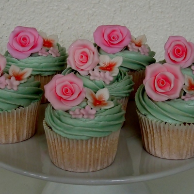 Vintage Cupcakesjpg