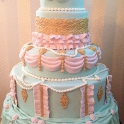 Marie Antoinette Cake