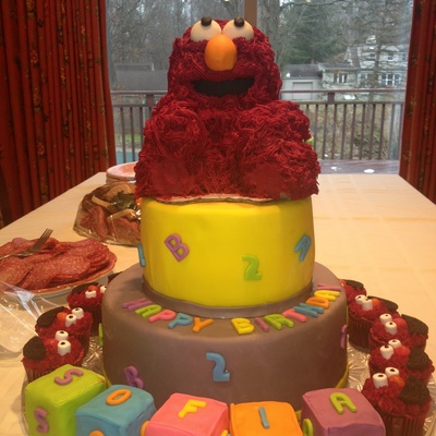 Elmo Cake