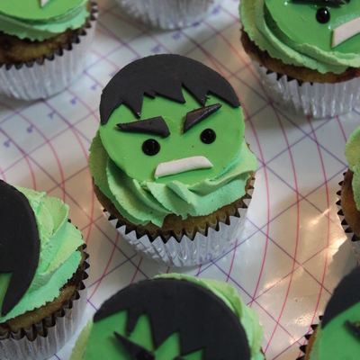 Hulk Cupcakes 003Jpg