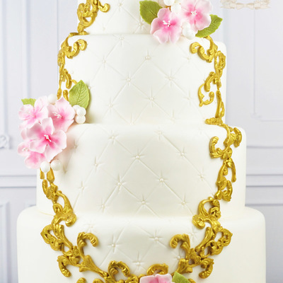 Cherry Blossom & Gold Frame Cake