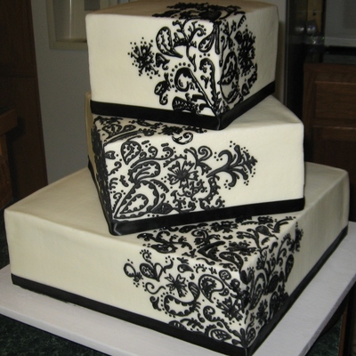 Black/white Off-Set Square Wedding Cake
