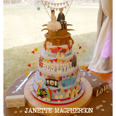 Five Tier Wedding Cake With Festival Theme Bestival Personalised Figures Shaped Top Tier Cake All Edible And Hand Modelledpainted