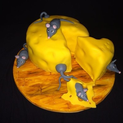 Mouses In Cheese-Cake