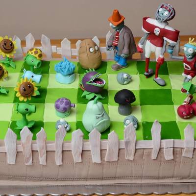 Zombies Cake Decorating Photos