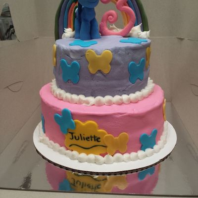 My Little Pony Cake With Fondant Made Pony